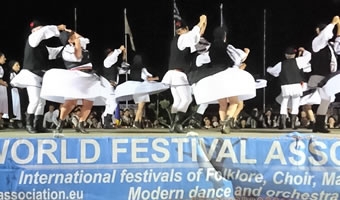 Veteranii Junii Sibiului, mesagerii culturii tradiționale la „Paralia Fest”