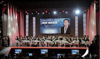 Ansambluri emblemă ale folclorului nostru vin la Festivalul IOAN MACREA