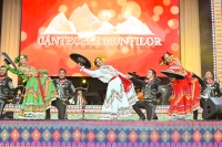 Festivalul de Folclor „Cântecele Munţilor” continuă la TVR 1