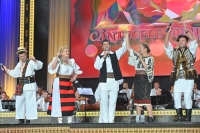 Festivalul de Folclor „Cântecele Munţilor” continuă la TVR 1