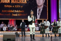 Festivalul „Ioan Macrea”: 25 de ediții celebrate prin 10 ore de spectacol,  alături de 1.500 de spectatori și 270.000 de internauți