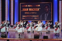 Festivalul „Ioan Macrea”: 25 de ediții celebrate prin 10 ore de spectacol,  alături de 1.500 de spectatori și 270.000 de internauți